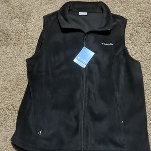 Ladies columbia fleece vest